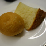 リストランテ・マッサ - パン2種