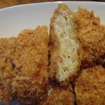 辻肉店 - 銚子産春キャベツ入りメンチカツ