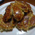 辻肉店 - ママの手作りジャンボ餃子を自宅で焼いて