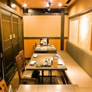 2 people ~ OK! There are many private rooms for small groups◎