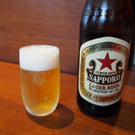 ラーメンラボ うさぎプラス - 瓶ビールはサッポロ赤星