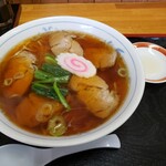 萬瀬食堂 - チャーシュー麺800円