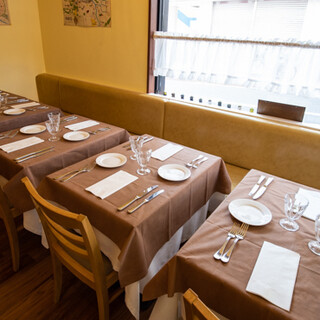 ビストロ レスカリエ_2