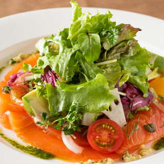 ビストロ レスカリエ_1