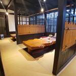 ぼたん鍋処 如月庵 - お席は全て指定不可。