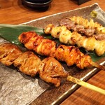 Ambai - 焼き鳥盛り合わせ5本