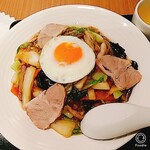 レストランローズ - ローズ中華丼　アップ
