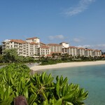 ザ・ブセナテラス - ホテル全景。