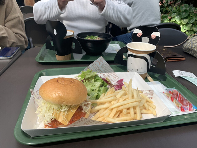 神戸どうぶつ王国 京コンピュータ前 その他 食べログ 神戸どうぶつ王国 京コンピュータ前 その他 食べログ