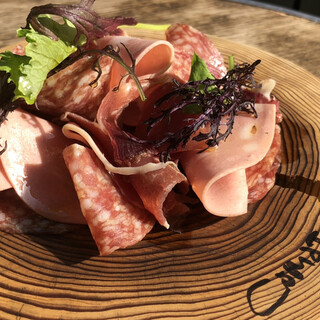 コマツ プルミエ_1