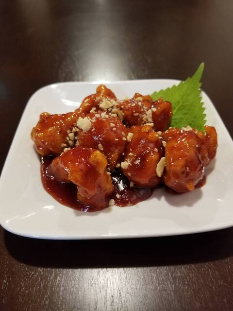 釜山の味（【旧店名】居酒屋 マルフク） - 赤湯（韓国料理）の写真