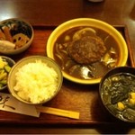 ステーキ茶屋　下町ッ子 - ハンバーグ定食1600円