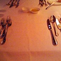 RESTAURANT DAZZLE - テーブルセット。