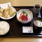 天ぷら八起 - 天ぷら、刺身、御飯、味噌汁