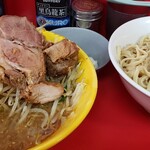 ラーメン二郎 - どこが少ない(*ơ ᎑ ơ )??