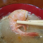 瑠玖＆魚平 - 今日のあら汁にはえび！