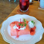 CAFE SORA - 苺のクレープ