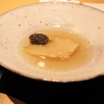 銀座 杉もと - 鱶鰭の姿煮　和食仕立て