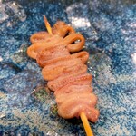 人形町 おゝば - ★気管　鰻のくりから焼きのように串を打って塩でアッサリ