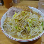 ラーメン神豚 横須賀中央店 - 小ブタ 800円