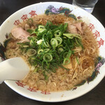 来来亭 - ラーメン (680円)