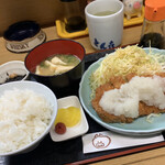 Tonki - おろしとんかつ定食ボンズ付き