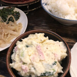 ほるもん・やきにく 椿商店 - ポトサラダサイコー！、ご飯