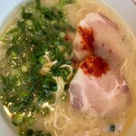 とんこつラーメン専門 八味豚骨 - 