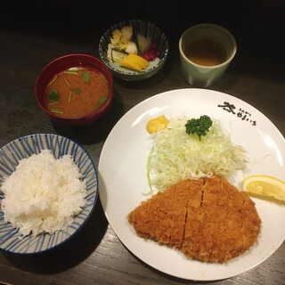 秋葉原でカツ丼 デカい うまい おすすめのカツ丼5選 食べログまとめ