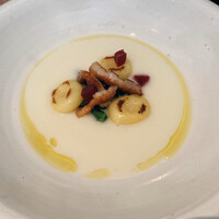 ラ・ボンヌターブル - 