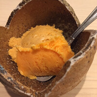 北新地 君しま - ほうじ茶と卵のアイスクリーム