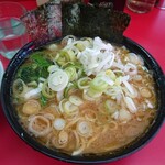 ラーメン 杉田家 - 