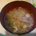 丸一 - 汁物は「とん汁」でしたぁ♪