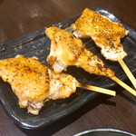 三酉屋 - 手羽先165円