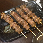 三酉屋 - 砂肝165円