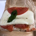 ロータスバゲット - 断面