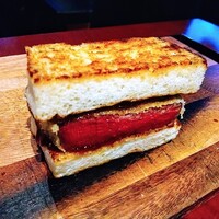 蕃 YORONIKU - カツサンド