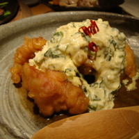 ダイナミックキッチン＆バー 響  西新宿野村ビル店 - タルタル付の竜田揚げ