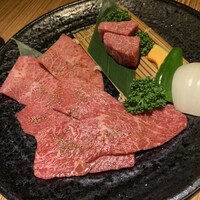 焼肉 しんうち 神楽坂 - 