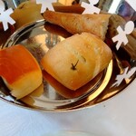 マダム・トキ - 