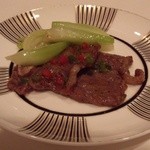 ジャスミンガーデン - 牛肉の黒胡椒蒸し