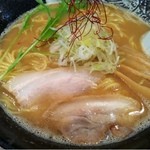 麺屋 天孫降臨 - 2012.5.4　まろやかなスープが美味しい、天降らーめん　しゅうゆ