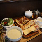 ブーランジェリー&カフェ マンマーノ - 