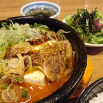 い志井 2-kai - 石鍋辛スジ煮込豆富定食