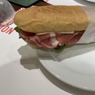 パニーノジュスト_0