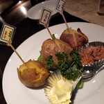 じゃがいも - 北海じゃがバターと燻製じゃがバター