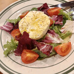 ヴィネリア グーフォ - ブッラータチーズ　1200円