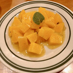 ヴィネリア グーフォ - オレンジのサラダ　550円