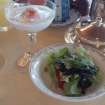 ラ・メール ザ クラシック - 朝食  サラダとフルーツヨーグルト