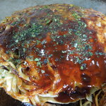 Ichikawa Okonomiyaki - うどん入り肉玉